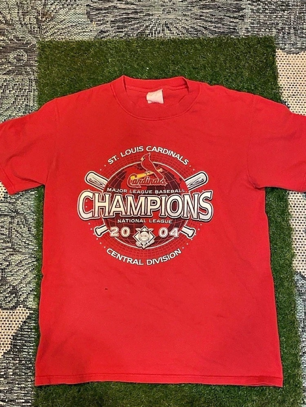 St. Louis Cardinals 2004 National League Champions Roster T-Shirt in Red